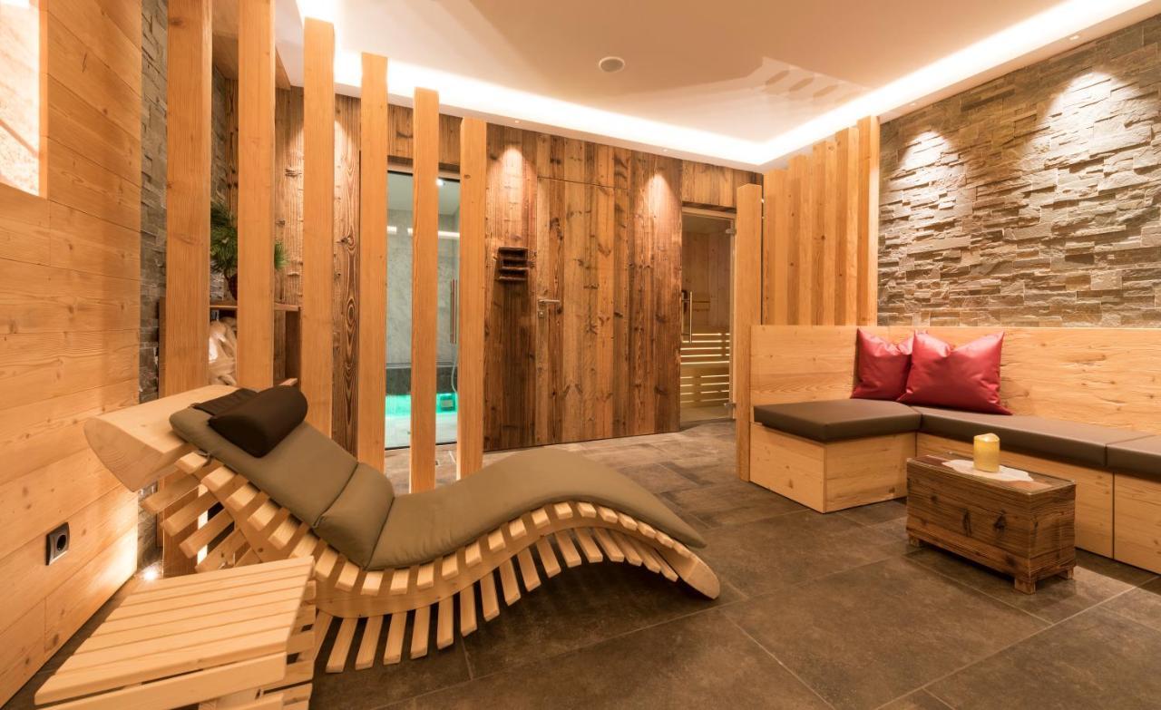 Apartments La Rives Santa Cristina Val Gardena Екстериор снимка